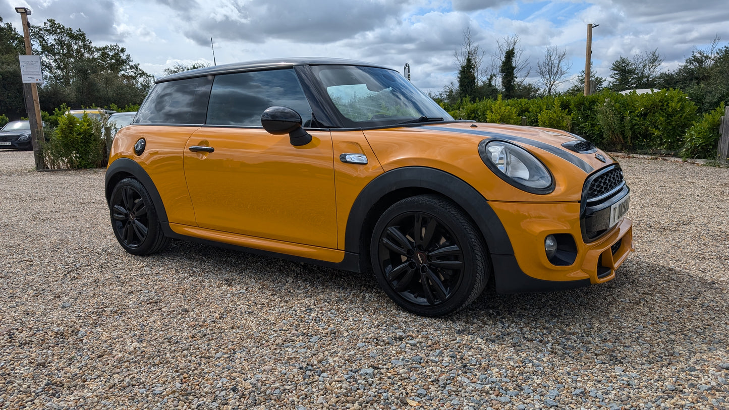 Mini Cooper S - John Cooper Works