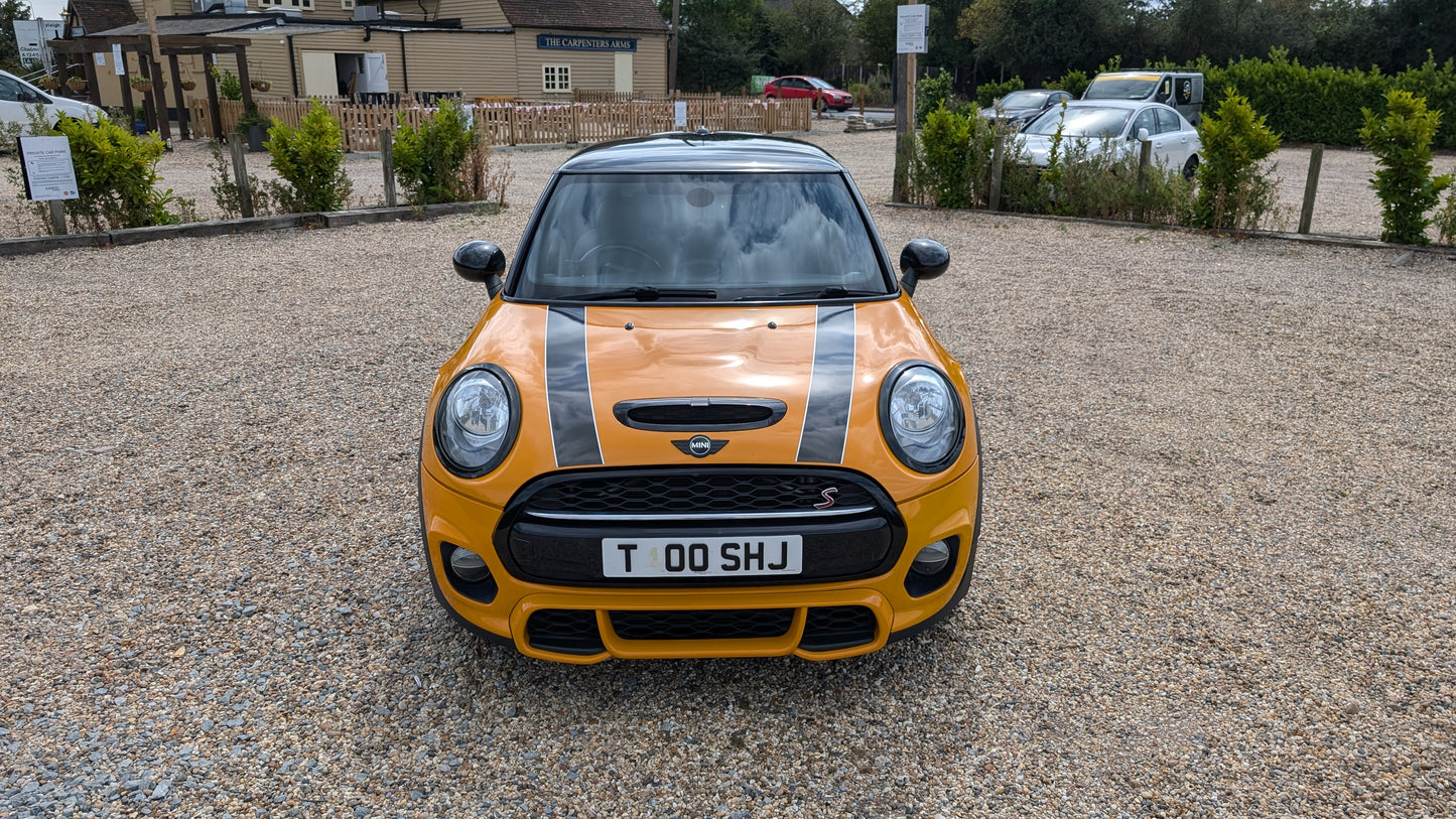 Mini Cooper S - John Cooper Works