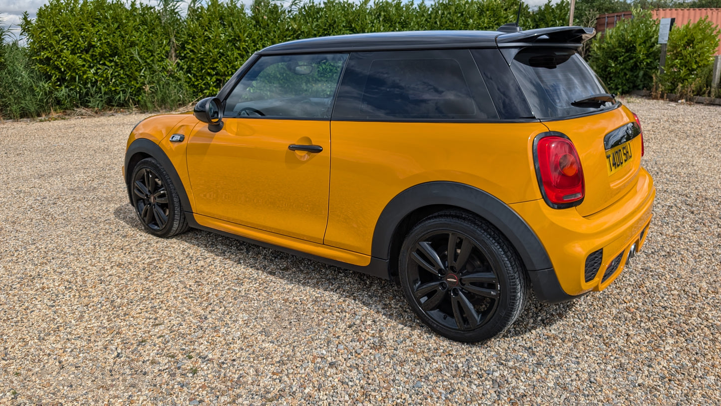 Mini Cooper S - John Cooper Works